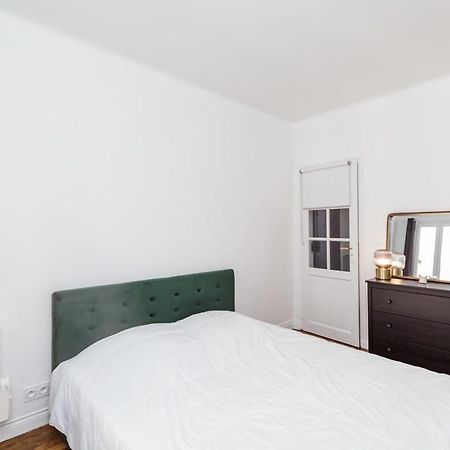 Ferienwohnung Nice 32 M Renovated And With Comfort In Paris Exterior foto