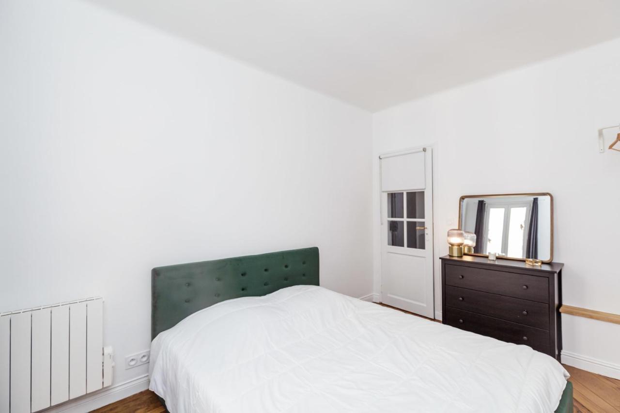 Ferienwohnung Nice 32 M Renovated And With Comfort In Paris Exterior foto